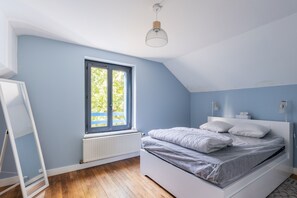 2 bedrooms, WiFi - Holiday Home “Les Petits Logis De L'Écluse” Near Beauval (Noyers-sur-Cher)