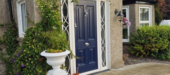 Cozy 1 Bedroom stay in Authentic 19th century Farmhouse near Dublin Airport