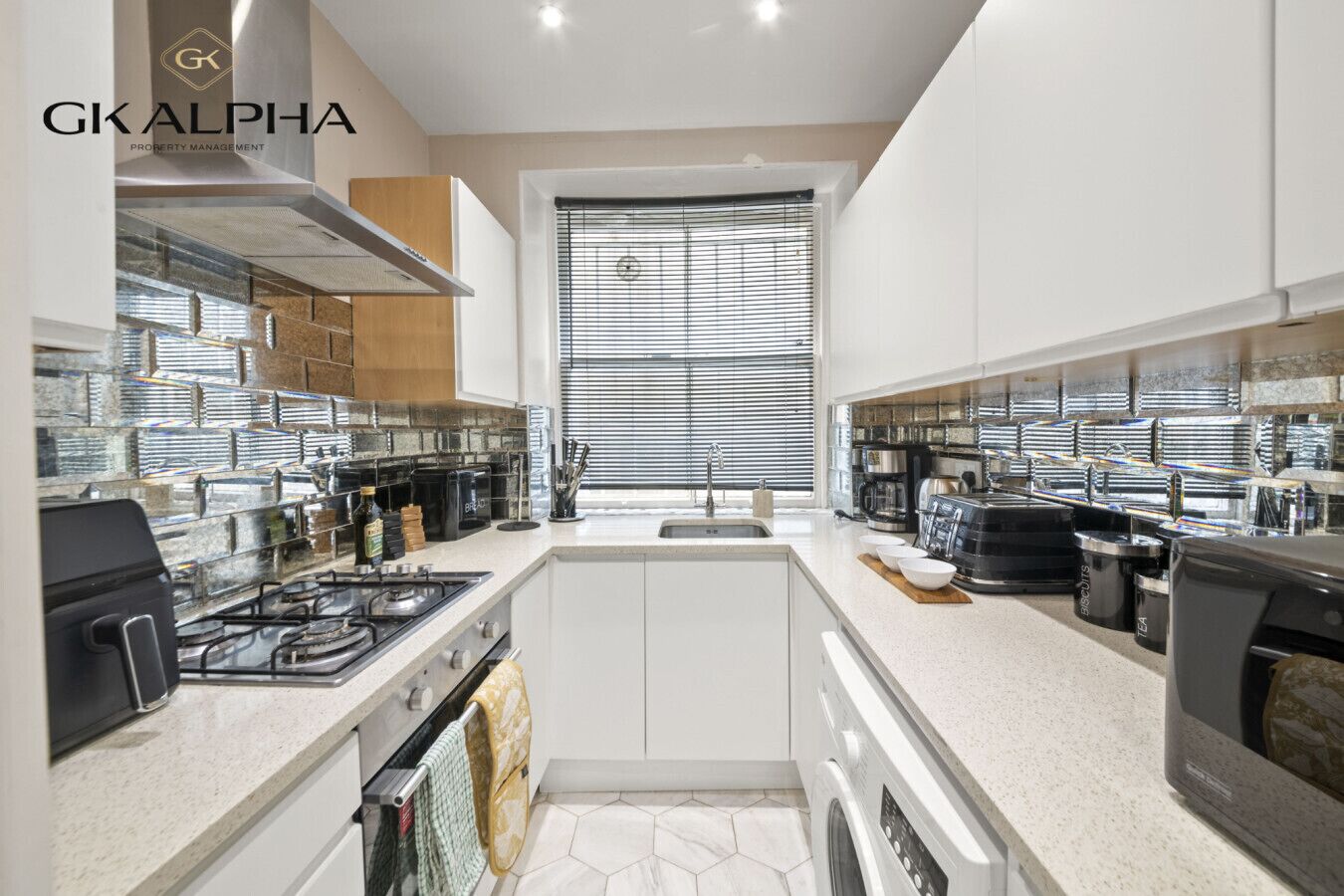 電子レンジ、オーブン、コンロ、食器洗い 機