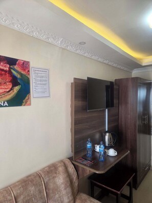 Deluxe Double Room | Free WiFi
