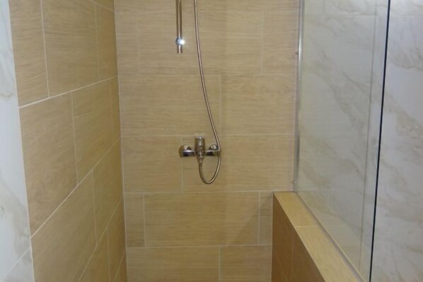 Bathroom - Theofania's Marble House Meteora (Kastraki)