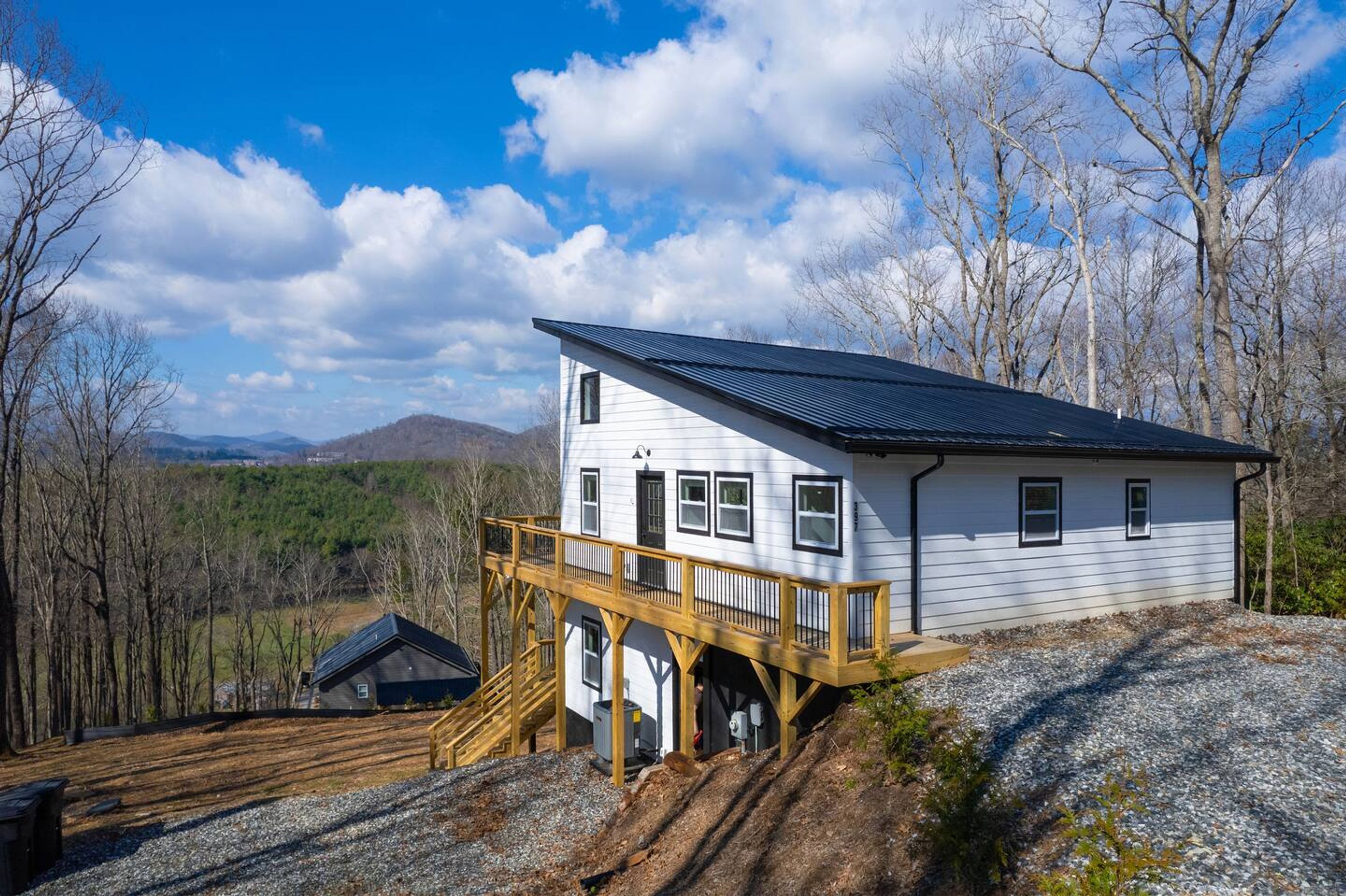 Nhà | 4 phòng ngủ 