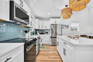 Unclassified image, 2 of 72, button - New Listing Lux Beach House Dog Friendly (Oak Island)