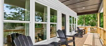 New Listing Luxury House 5 Min Walk to Beach