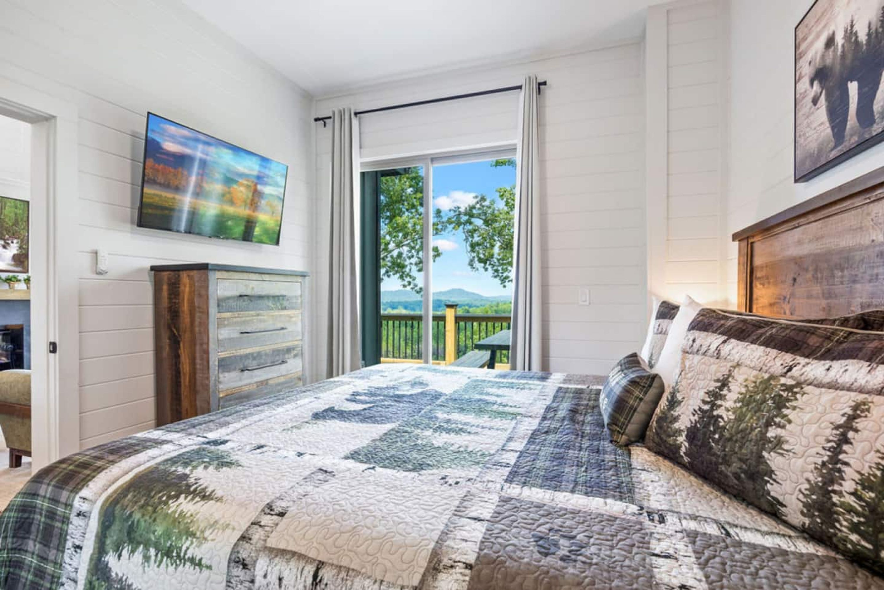 Apartemen | 4 kamar tidur