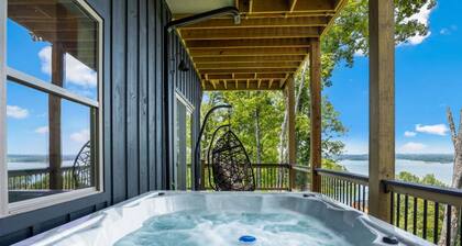 Luxury Cabin Lake Views EV Charger Game Room