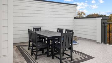 Apartemen | 4 kamar tidur