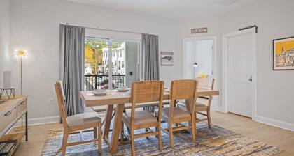NEW Luxury Condo Rooftop Terrace EV Charger