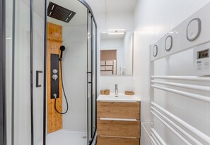 Shower, hair dryer