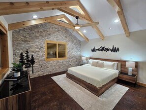 5 bedrooms, WiFi, bed sheets