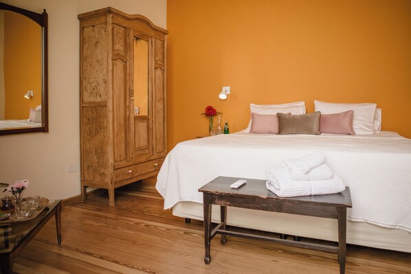 Deluxe Room | Laptop workspace, free WiFi - La Noire Petit Hotel (Buenos Aires)