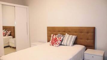 1 Schlafzimmer, Bügeleisen/Bügelbrett, Internetzugang, Bettwäsche