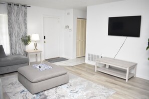 Smart-TV og DVD-spiller