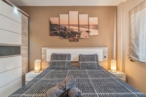 1 sovrum, strykjärn/strykbräda, wi-fi och sängkläder