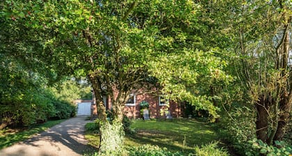 Apartment 'Alte Polizeistelle Ferienwohnung 2' mit privater Terrasse, privatem Garten und WLAN