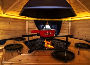 المنشأة م�ن الداخل