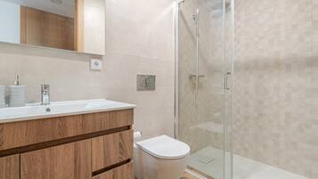 淋浴設備、風筒、提供毛巾