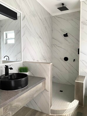 Bathroom - Plush Skyview Penthouse (Belmopan)