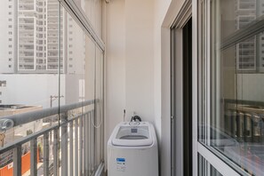 Apartment, Smoking | 1 bedroom