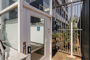 1 bedroom - Flat no Tatuap com Wi-fi Academia e Pet Friendly (São Paulo)