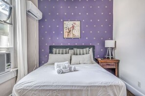 1 bedroom, WiFi, bed sheets