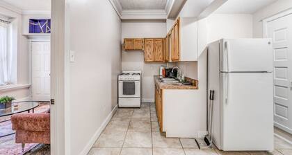 Vibrant Memphis Retreat | Steps from Local Spots