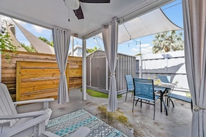 Villa (2 Bedrooms) | Terrace/patio