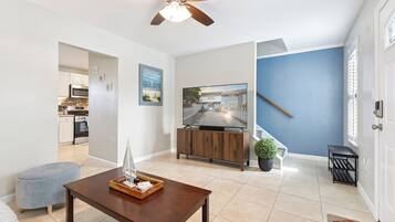 Villa (2 Bedrooms) | Interior