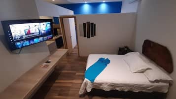 Memory-foam beds, free minibar items, in-room safe