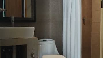 Rainfall showerhead, hair dryer, towels, soap