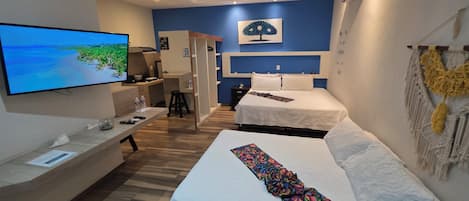 Premier Studio, 1 Bedroom, Kitchenette, Garden View