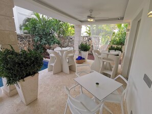 Lobby sitting area - CARIBBEAN VACATION at LOS CORALES (Punta Cana)