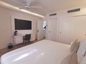 In-room safe, blackout drapes, iron/ironing board, free WiFi