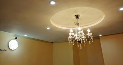 Cozy 1-bedroom apartment in beautiful Lomé with AC and internet.