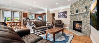 White Mountain Haven - Pools - Hot Tub - Loon Mtn - Fitness Center - Shop - Hike