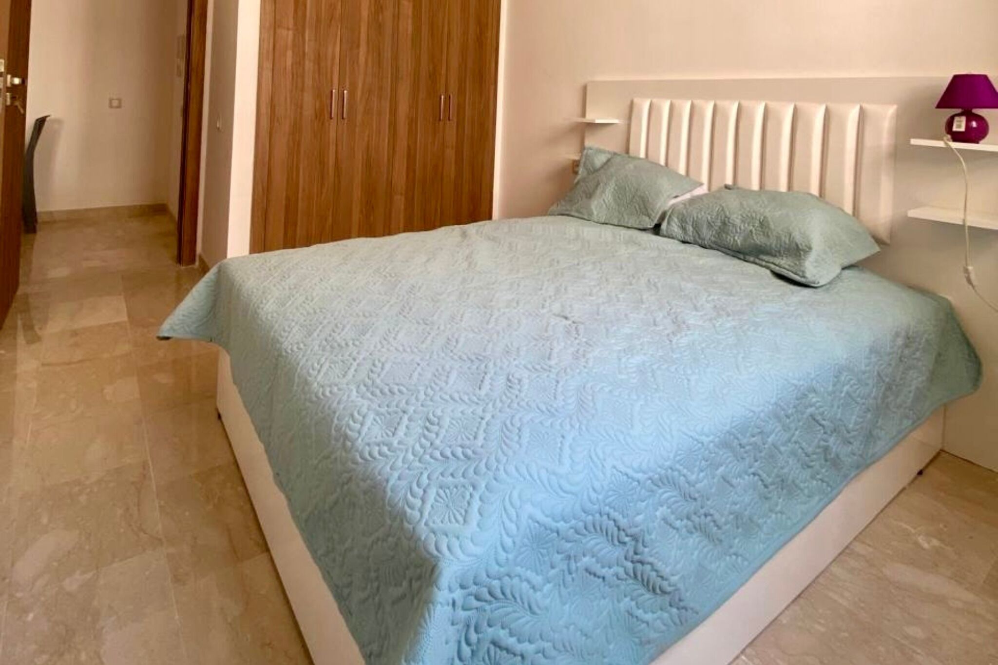 1 habitación, wifi y ropa de cama 