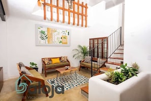 Télévision, espaces bureaux