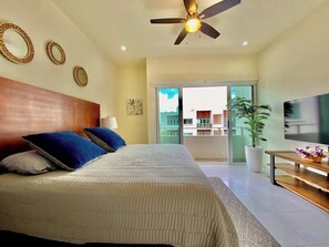 2 室のベッドルーム、アイロン / アイロン台、WiFi、ベッドシーツ