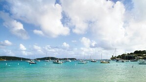A marina with multiple sailboats docked. - Studio Double@ Elysian Beach Resort (St Thomas)