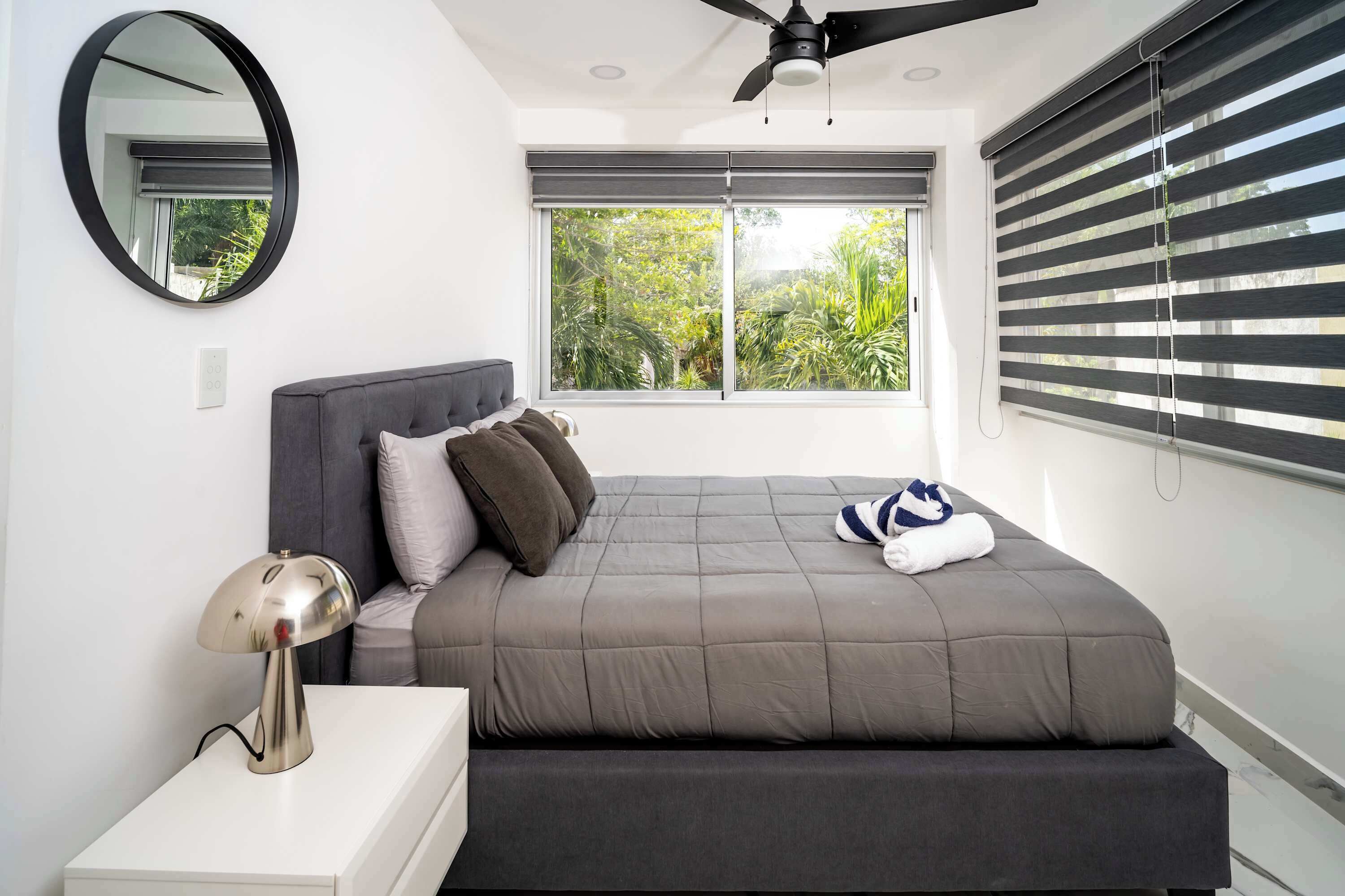 1 bedroom, desk, iron/ironing board, WiFi