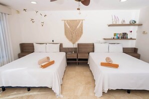 5 quartos, ferros/tábuas de passar roupa, Wi-Fi, roupa de cama
