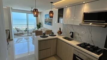 Microwave, oven, stovetop, coffee/tea maker