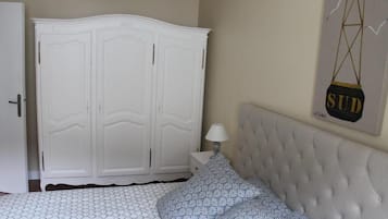 豪華頂樓客房, 城市景觀 | 筆電工作空間、遮光布/窗簾、隔音、熨斗/熨衣板