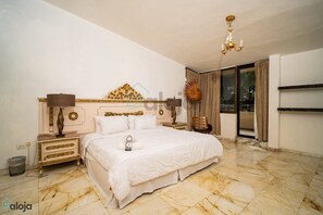 1 quarto, escrivaninha, ferros/tábuas de passar roupa, Wi-Fi