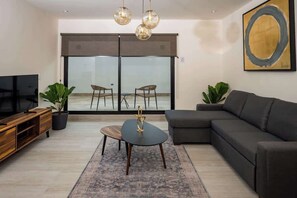 TV, offices - Comfort and Charm in Harmony (Cancún)