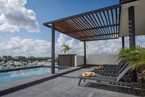 Pool - Comfort and Charm in Harmony (Cancún)
