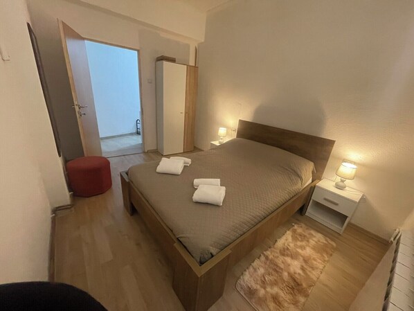 1 室のベッドルーム、アイロン / アイロン台、WiFi