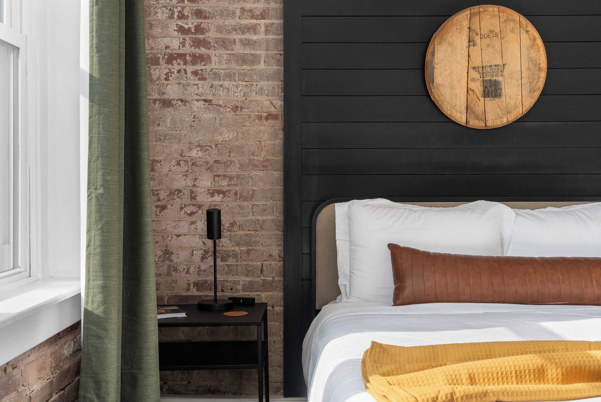 5 makuuhuonetta, silitysrauta/-lauta, ilmainen Wi-Fi, vuodevaatteet