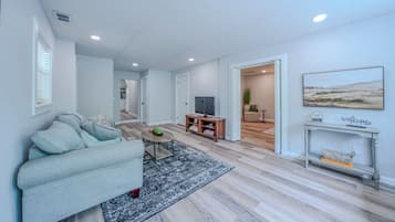 Televisor intel·ligent i llar de foc