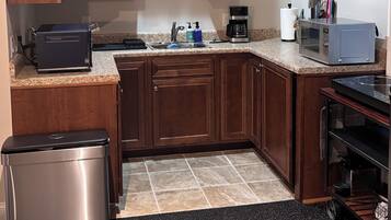 Microwave, stovetop, paper towels